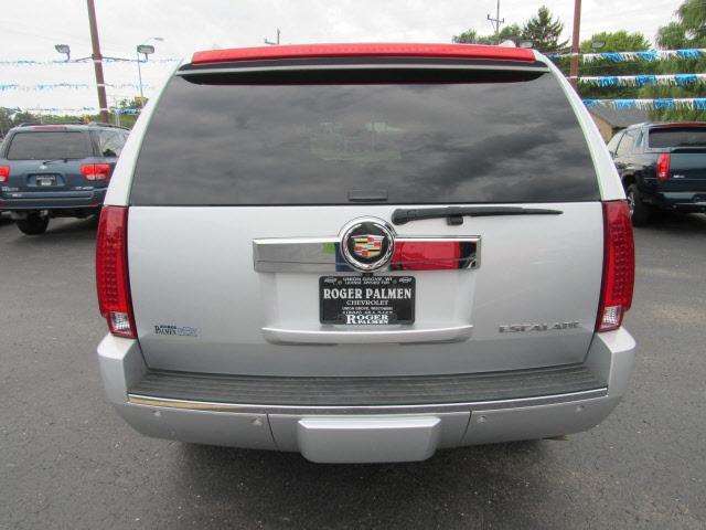 2013 Cadillac Escalade 4dr SUV